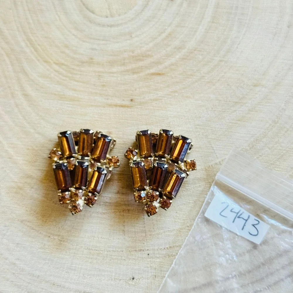 N/A vtg jeweled